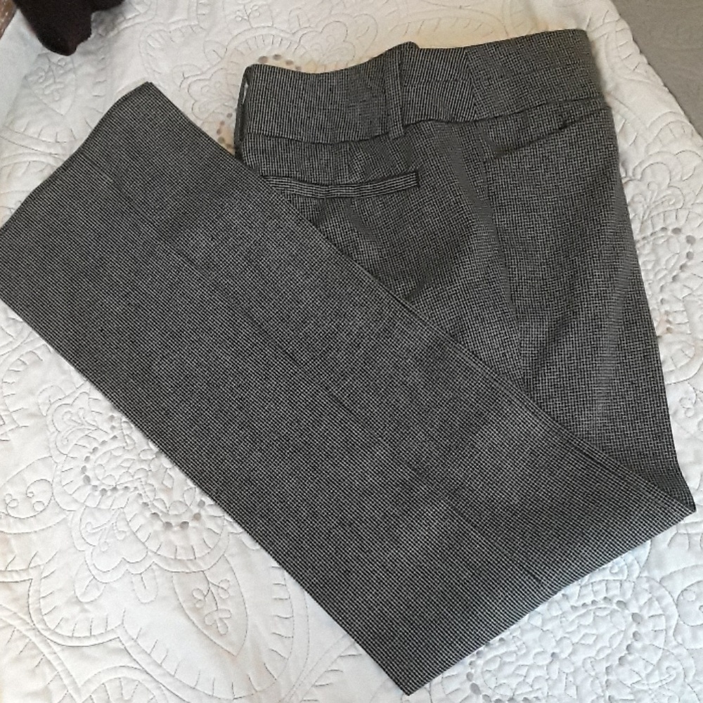 New York & Co. Comfortable Work Pants - Size 2P